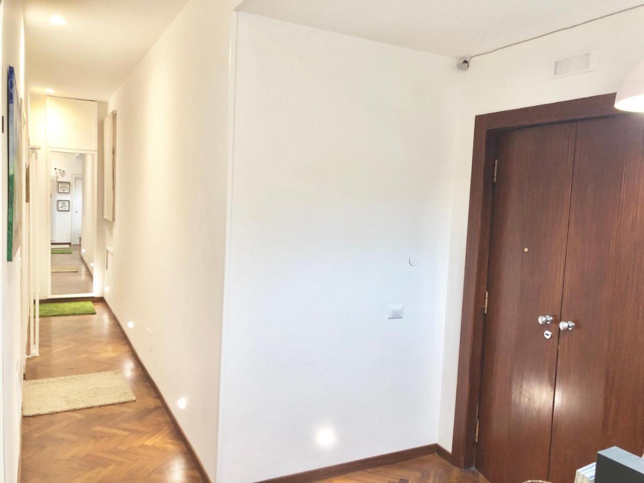 Hall Inn B&B In Napoli Dış mekan fotoğraf