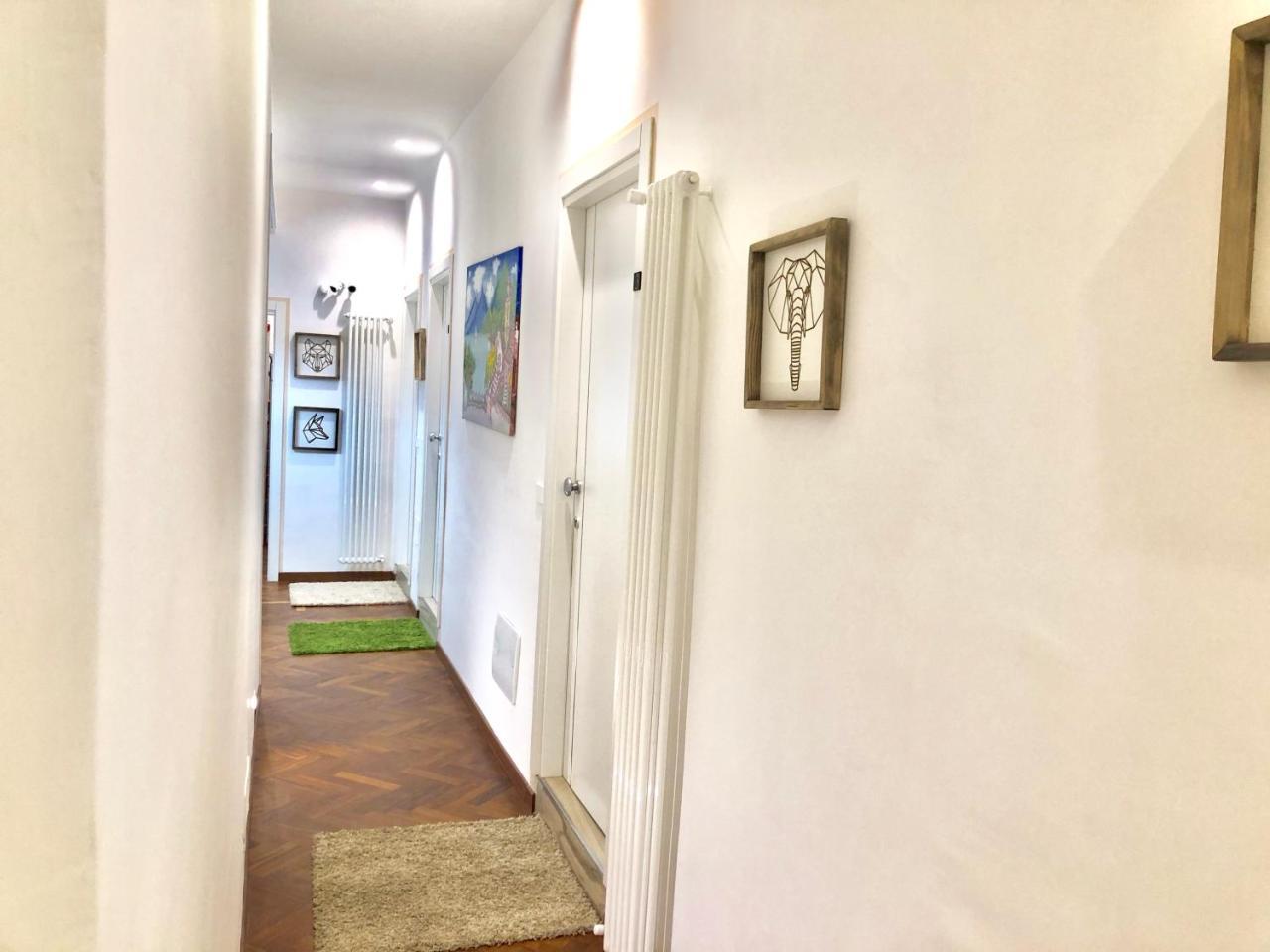 Hall Inn B&B In Napoli Dış mekan fotoğraf