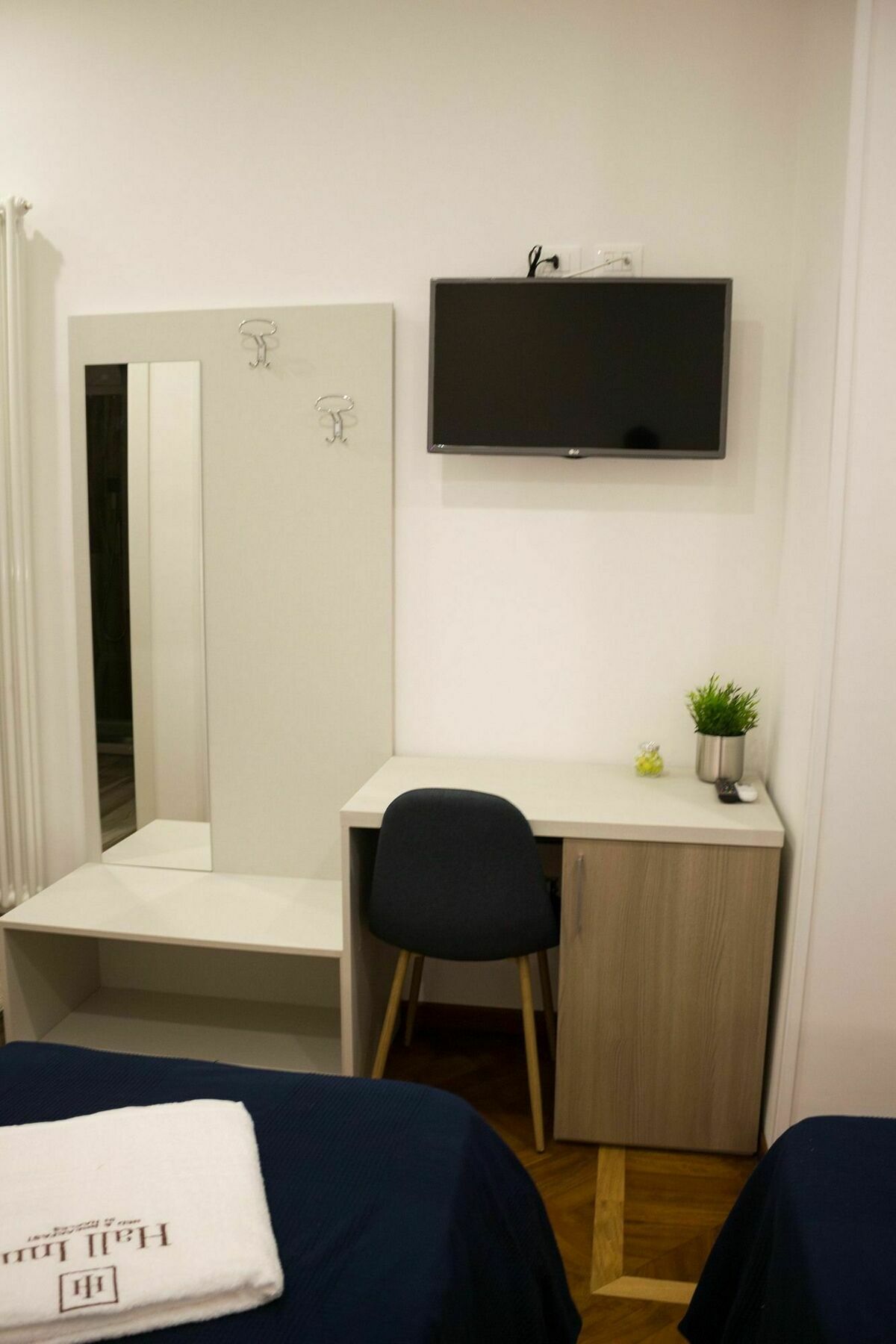 Hall Inn B&B In Napoli Dış mekan fotoğraf